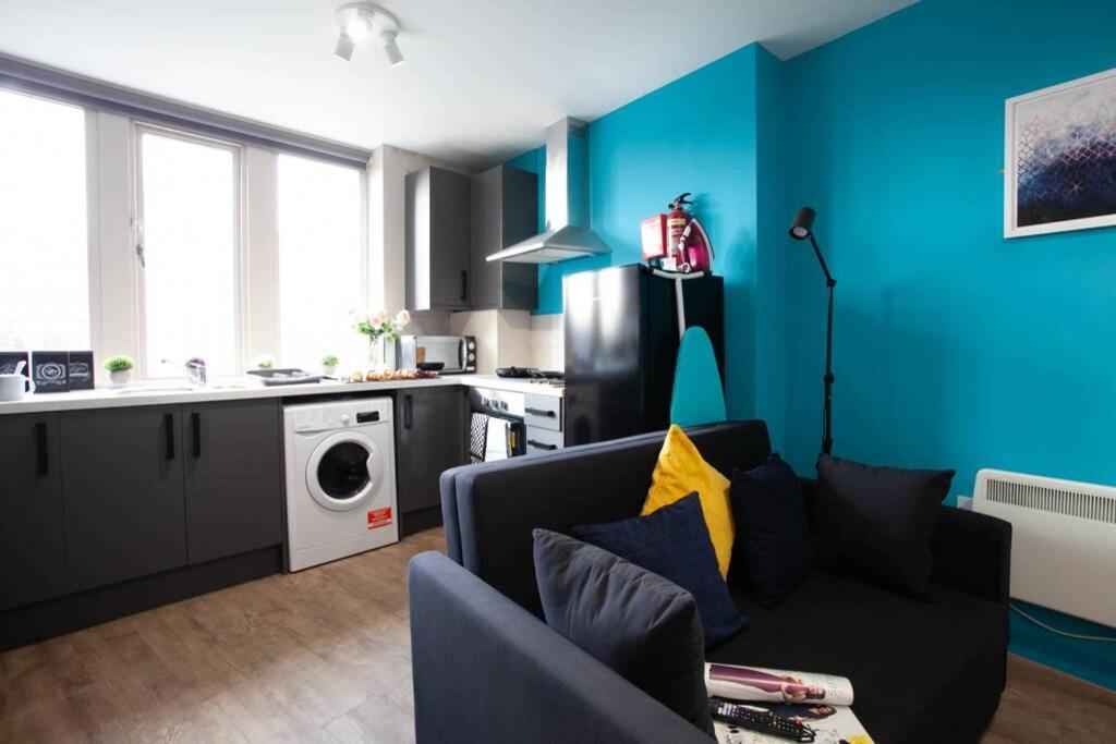 Stylish Central Location 2Bd Apartment Wigan Kültér fotó